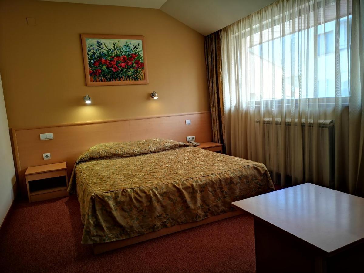 Tangra Hotel Stara Zagora Exterior photo